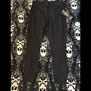 Rainbow Active Black High Waisted Leggings – Size 14/16 – NWT